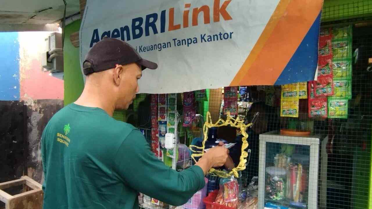 Bergabung Menjadi AgenBRILink, Pendapatan Pelaku UMKM di Simalungun ini Meningkat 