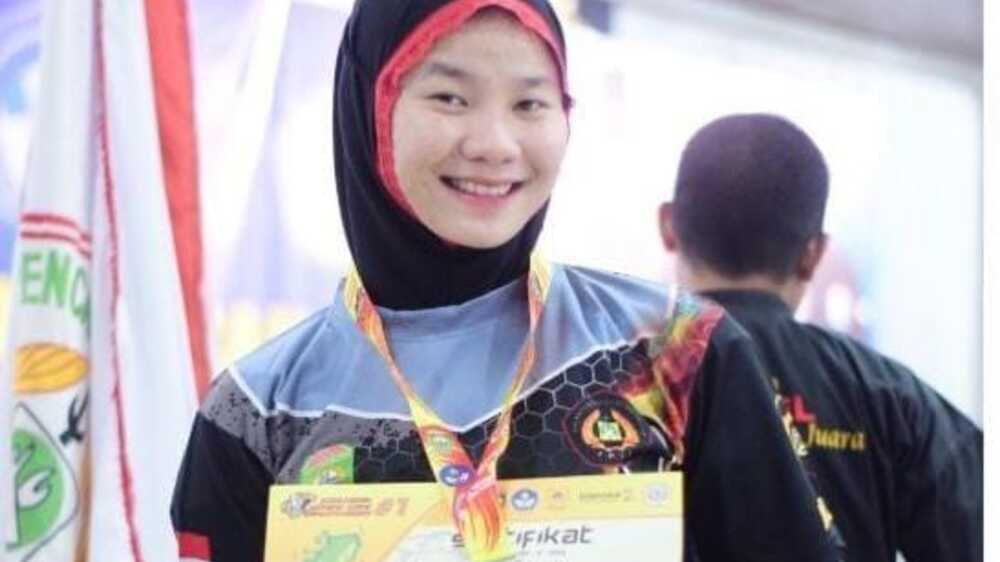 Fantasis ! Polwan Cantik Ini Raih Juara Pencak Silat Championship Tingkat Nasional, Ini Identitasnya !