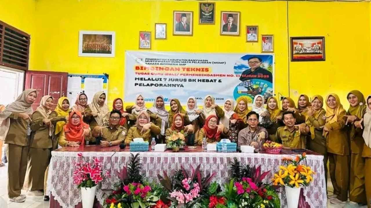 Dua Guru Diutus oleh SMPN 2 Banyuasin III Ikut Bimtek Penguatan Guru Wali