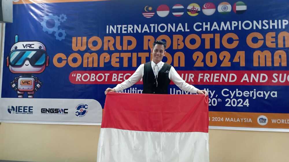 Siswa SMK Negeri 2 Palembang Juara 1 Runner Up of Creative Robotic di Malaysia