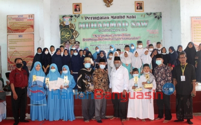 Seni Hadroh Warnai Peringatan Maulid Nabi di Talang Kelapa