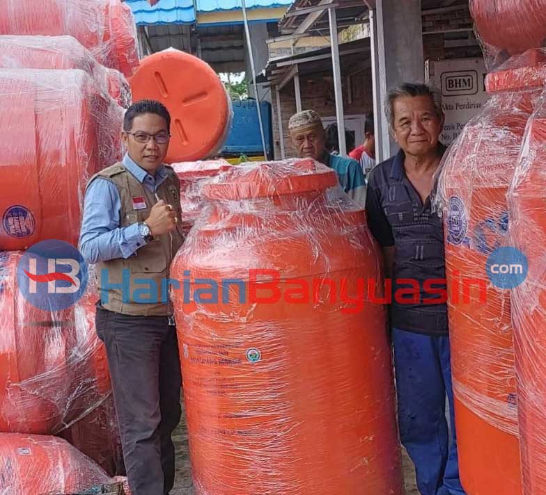 405 Rumah Tangga Desa Upang Marga Terima PAB