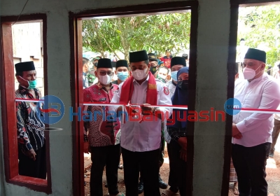 Bupati Safari Jumat di Rimba Alai, Resmikan Bedah Rumah hingga Santuni Dhuafa