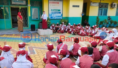 Gerakan Literasi SDN 1 Banyuasin III, Bercerita dan Mendongeng