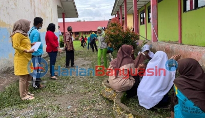 Jaga Kebersihan Lingkungan, Warga SMPN 2 Tanjung Lago Kerja Bakti