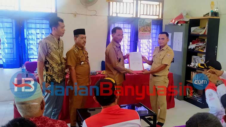 Sertijab Kades Rimba Terap, Abdul Hakim Harapkan Dukungan Semua Elemen Masyarakat