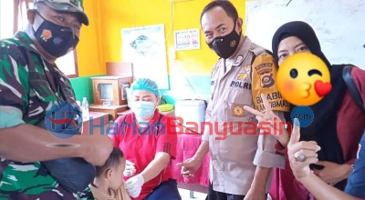 Wali Siswa Dukung Vaksin Kedua  di SDN 32 Talang Kelapa