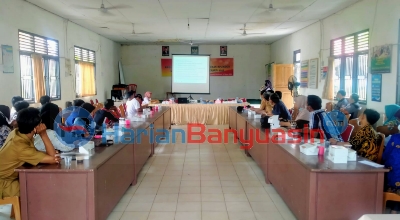 Sosialisasi Penyusunan RPJMDES, Camat Sembawa Pesankan RPJMDES Agar Selaras Dengan RPJMD Kabupaten