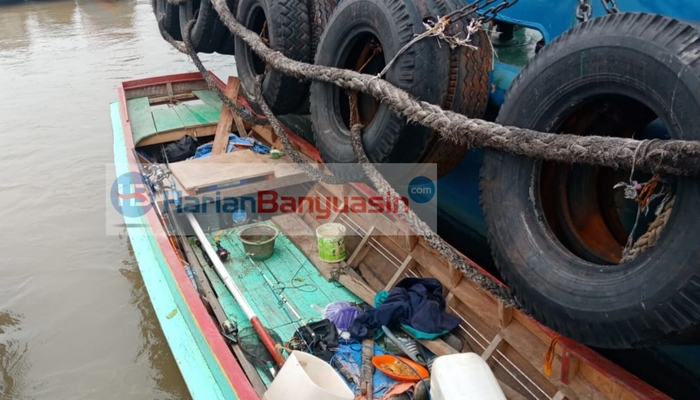 Perahu Ditabrak Kapal, 3 Pemancing di Banyuasin Hanyut Terbawa Arus
