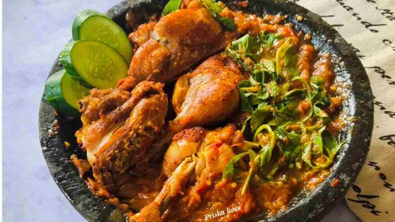 Lezatnya Ayam Gepuk Sambal Kemangi, Camilan Keluarga yang Bikin Nagih!