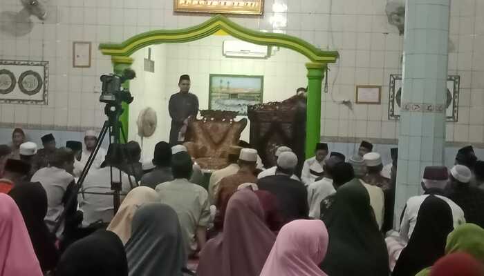 Putra Dai Kondang Zainuddin MZ Safari Dakwah di Pulau Punjung Sembawa, Ratusan Jemaah Padati Masjid Darusalam