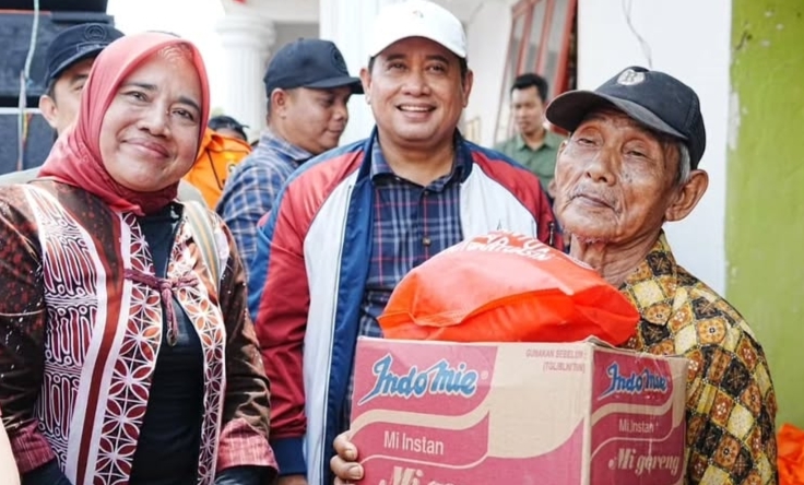 Anggota DPRD Banyuasin Turun Langsung Bantu Warga Terdampak Banjir Muara Sugihan