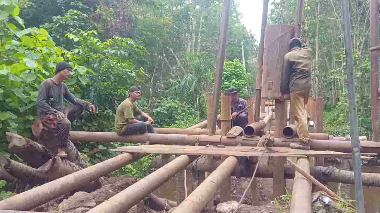 Jembatan Gantung Rantau Bayur Diperbaiki