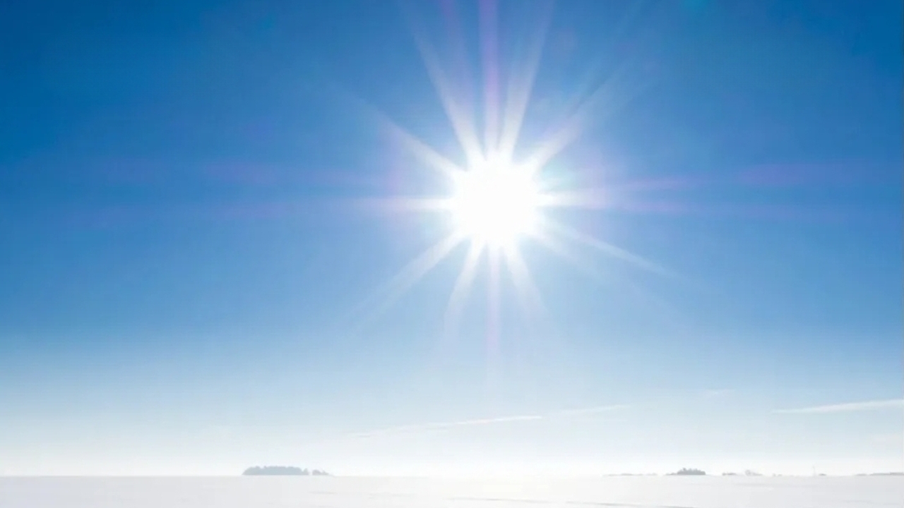 Mengenal Fenomena Midnight Sun, Siang Abadi di Kutub Selatan