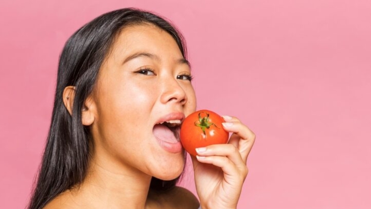 Tak Disangka! Buah Super Ini Ternyata Ampuh Turunkan Risiko Serangan Jantung