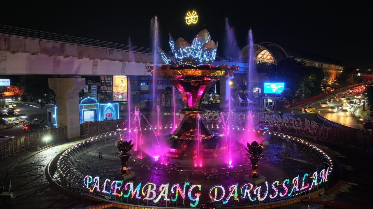 Gubernur Herman Deru Resmikan Wajah Baru Tugu Air Mancur Palembang