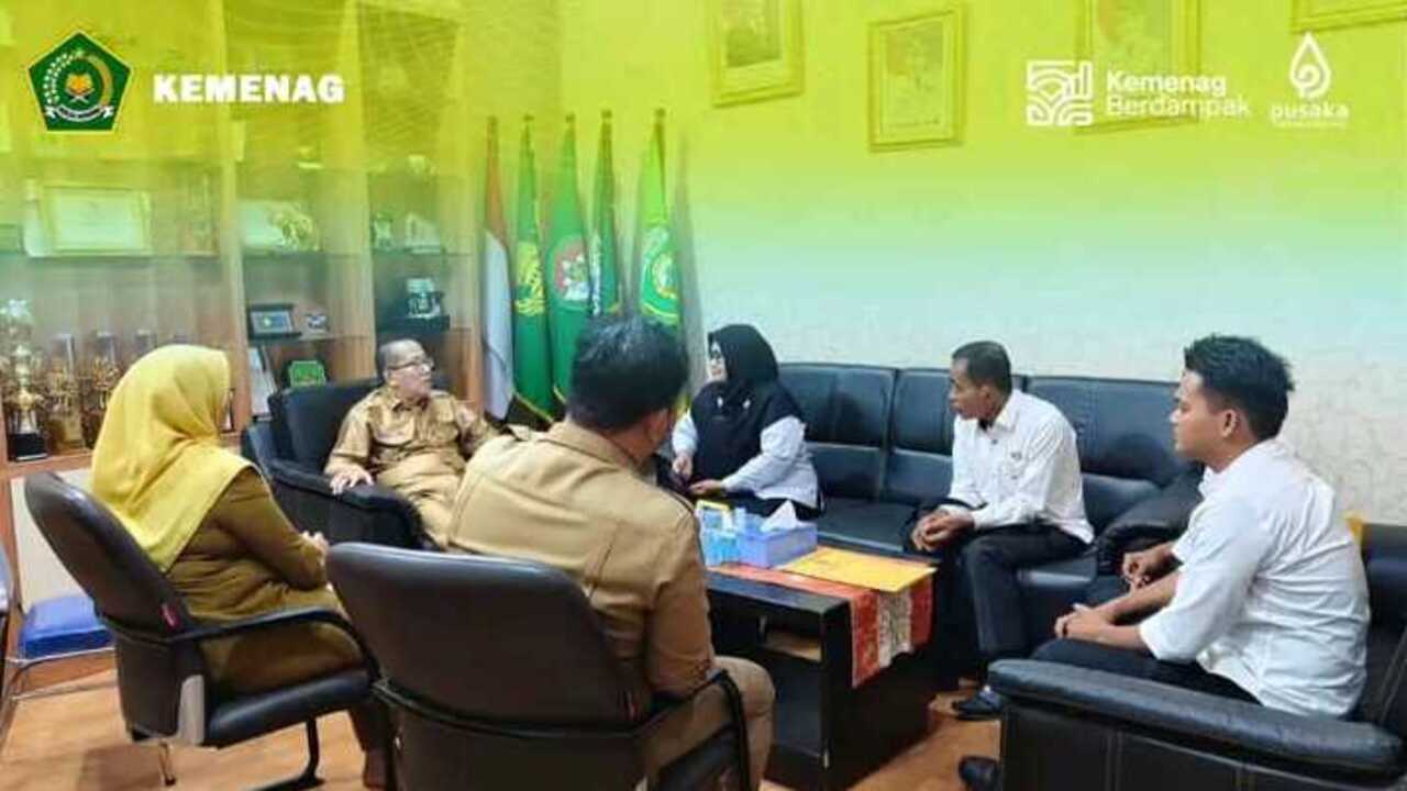 Perkuat Program Ekoteologi, MAN 1 Banyuasin Audiensi dengan DLH