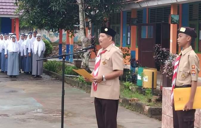 Pramuka Penegak Laksana Pangkalan SMAN 1 Rantau Bayur Dikukuhkan