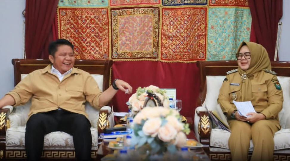 Herman Deru Minta Pemkab Muara Enim Prioritaskan Program Sesuai Kebutuhan Masyarakat
