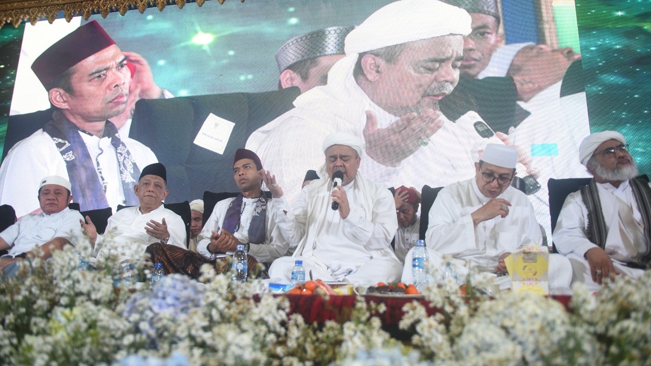 Herman Deru Hadiri Takziah 40 Hari Abdul Halim Ali, Ulama dan Tokoh Masyarakat Turut Mendoakan