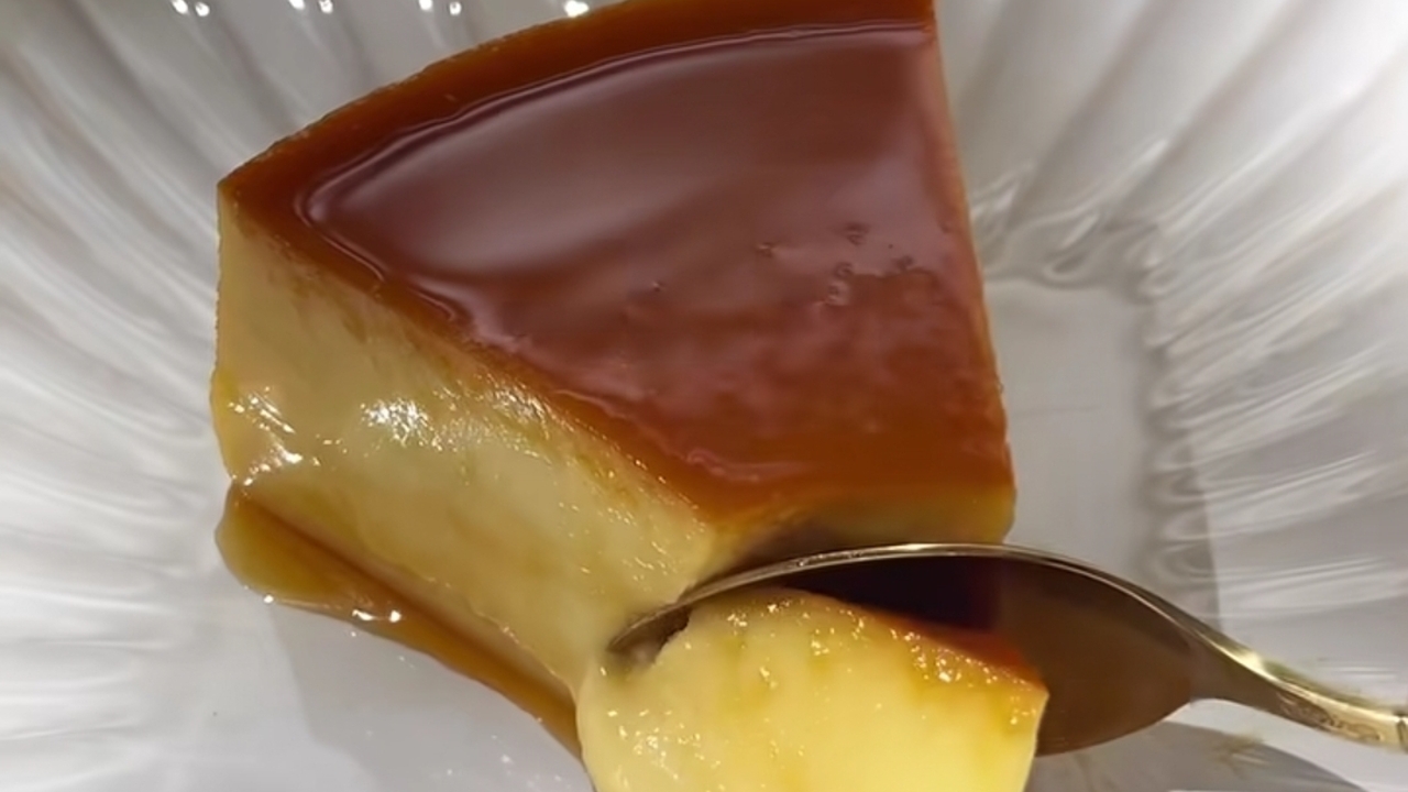 Resep Puding Karamel Lembut dan Lumer di Mulut, Anti Gagal Cuma Dikukus!