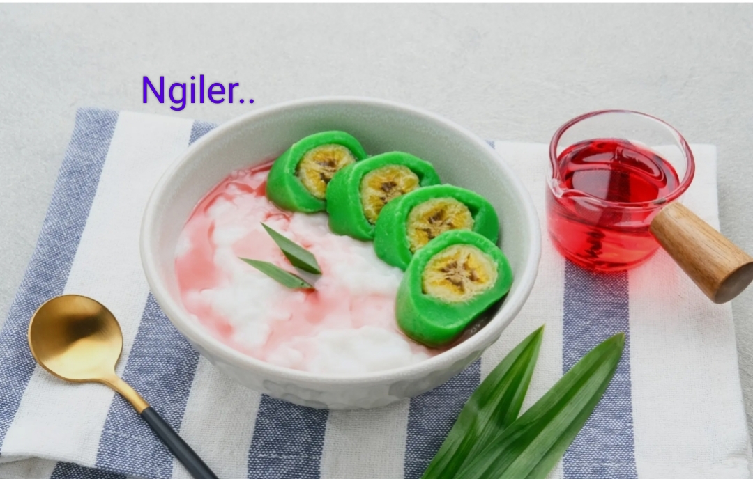 Es Pisang Ijo Bikin Ngiler, Menu Favorit Santapan Buka Puasa