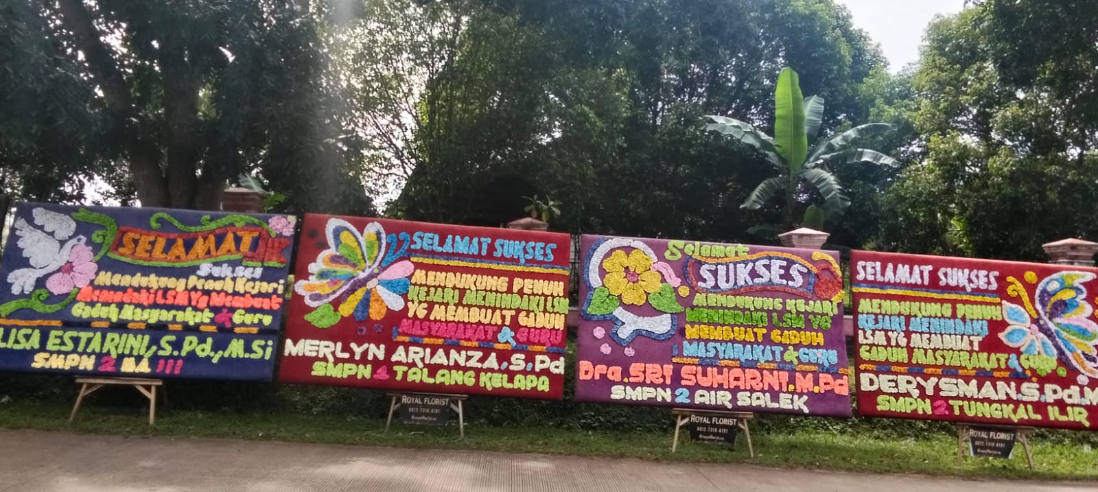 Deretan Karangan Bunga di Kejari Banyuasin, Dukungan Moral di Tengah Isu OTT