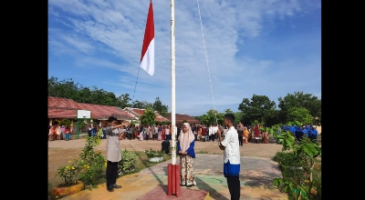 SMPN 4 Banyuasin III Peringati Hari Pahlawan