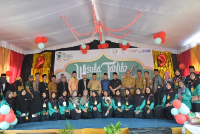 SIT MI Sukses Wisuda Tahfiz dan Festival Quran dan Literasi