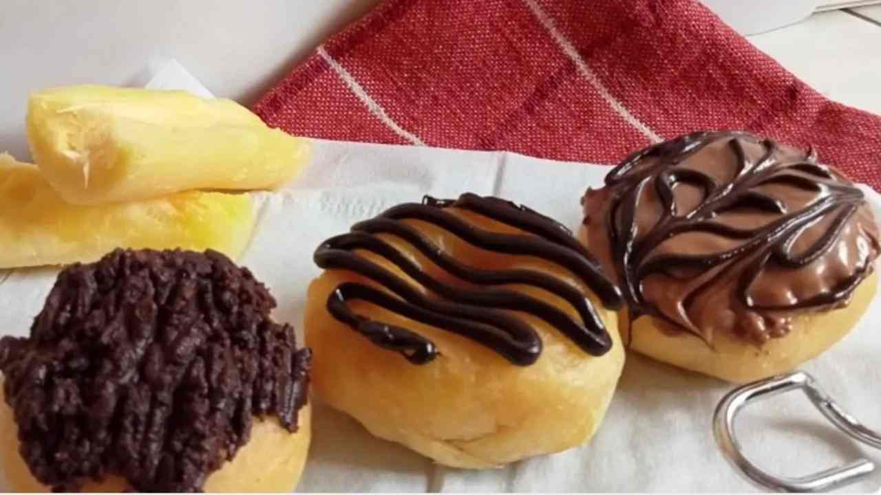 Yuk, Coba Resep Donat Singkong! Lembut, Lezat, dan Gampang Banget Bikin di Rumah!