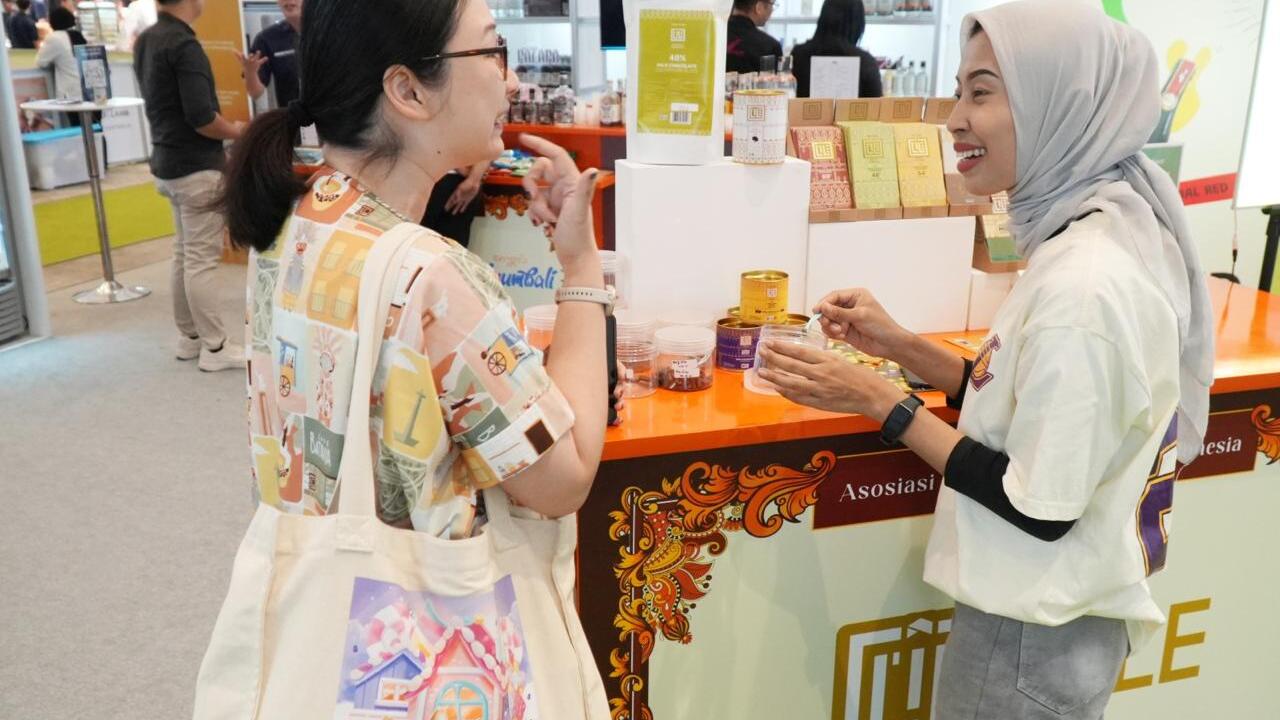 Ikuti Pameran Internasional di Singapura, UMKM Binaan BRI Ini Buktikan Kekuatan Produk Lokal di Kancah Global