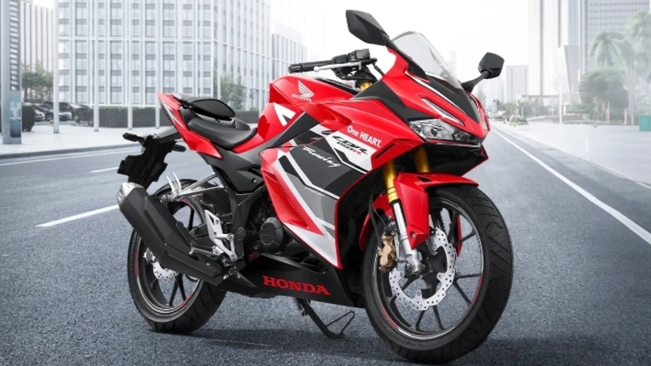 Rekomendasi Motor Sport Hemat BBM 2026, Performa Kencang tapi Dompet Tetap Aman