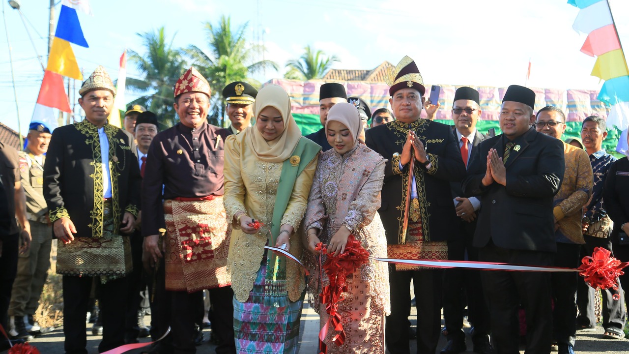 Gubernur Sumsel Resmikan 18 Ruas Jalan Banyuasin
