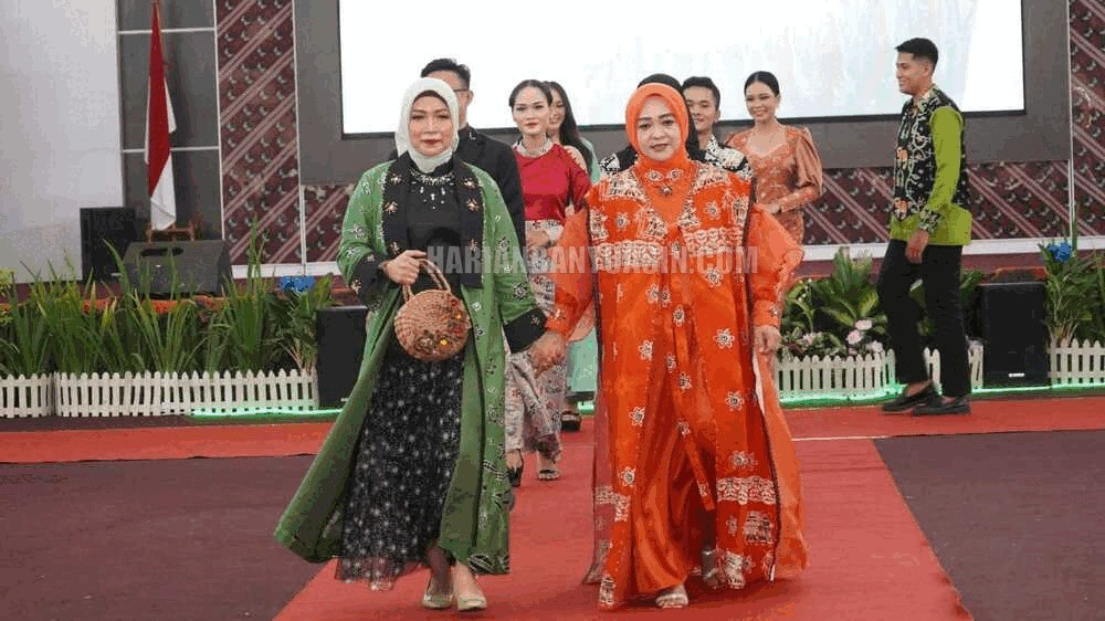 Batik Banyuasin 'Bajumpe' Diluncurkan di Graha Sedulang Setudung, Ini Maknanya