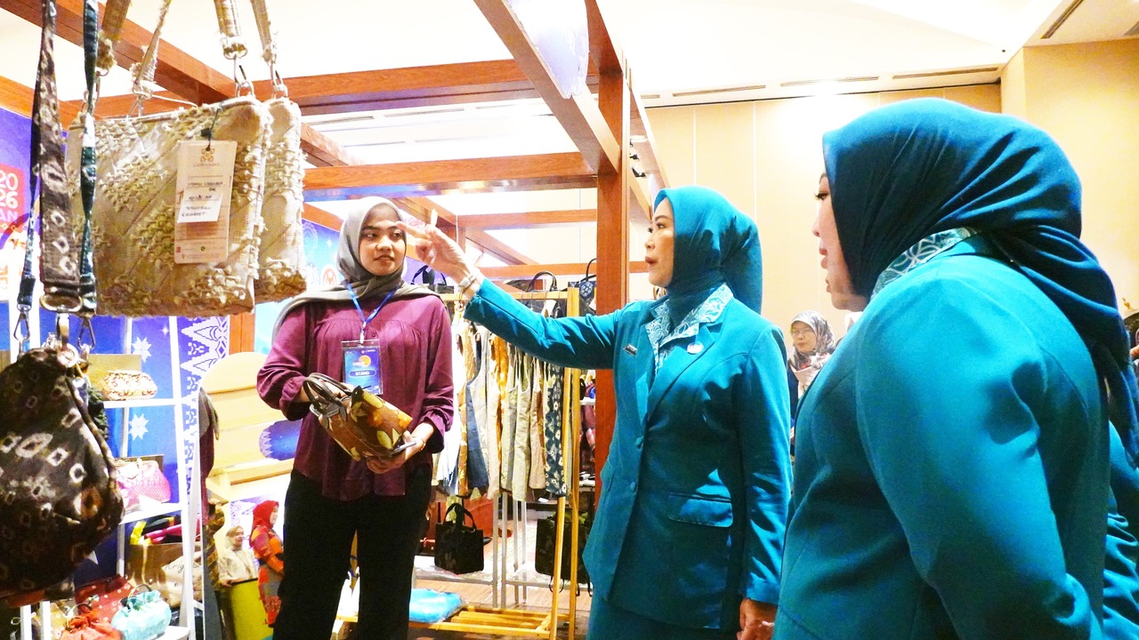 Ketua TP PKK Sumsel  Evaluasi 10 Program PKK pada Rakon 2026