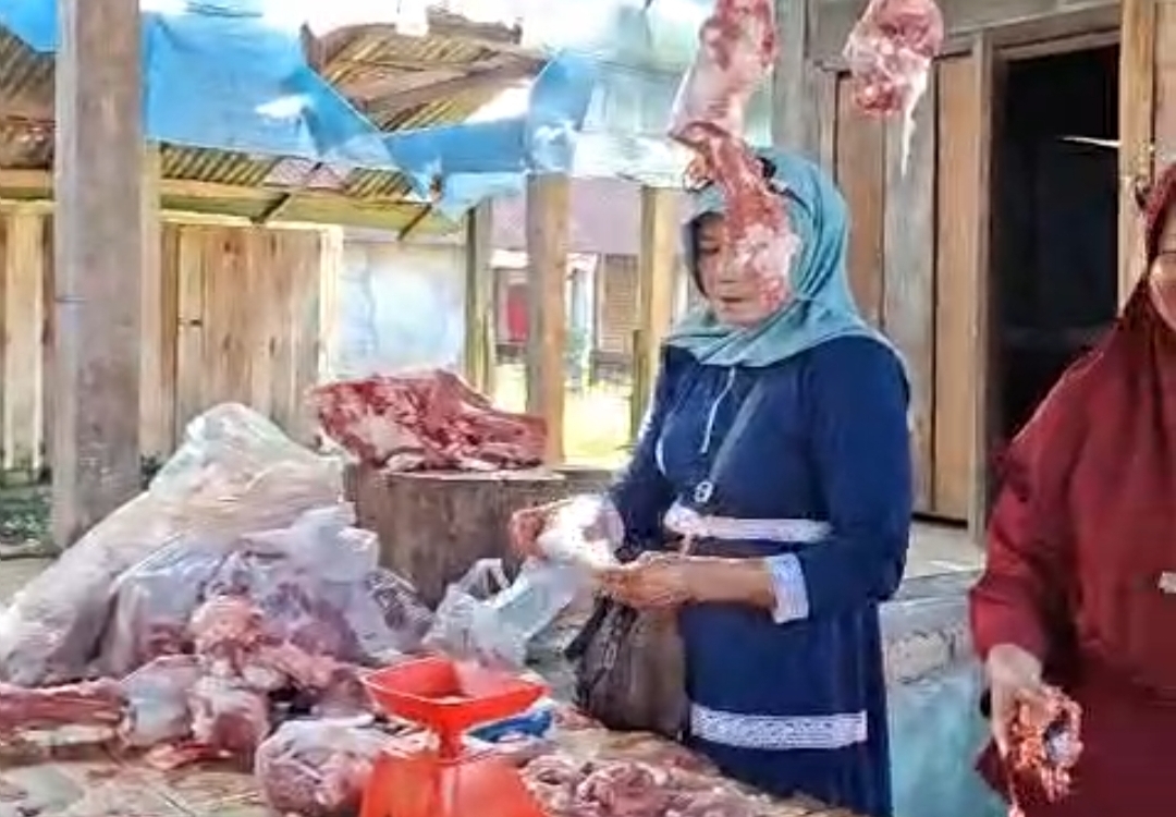 Harga Daging Sapi di Pasar Pangkalan Balai Tembus Rp170 Ribu/Kg, Diprediksi Naik Lagi H-2