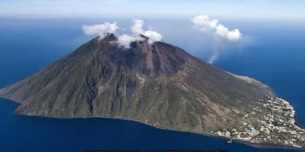 4 Gunung Berapi Paling Aktif di Dunia, Keindahan yang Menantang Bahaya !