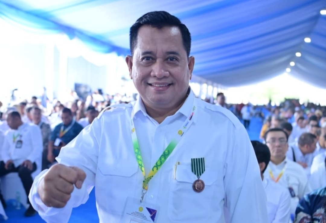 Berkat Capaian Produksi GKG, Bupati Banyuasin Raih Penghargaan dan Satyalencana Wira Karya