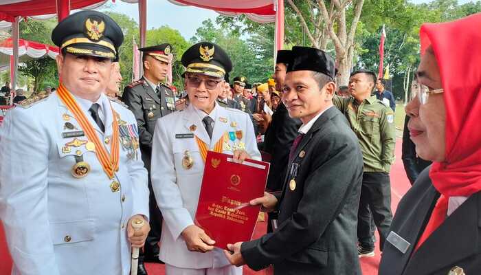 543 ASN Banyuasin Terima Satyalancana, Ini Pesan Bupati Banyuasin