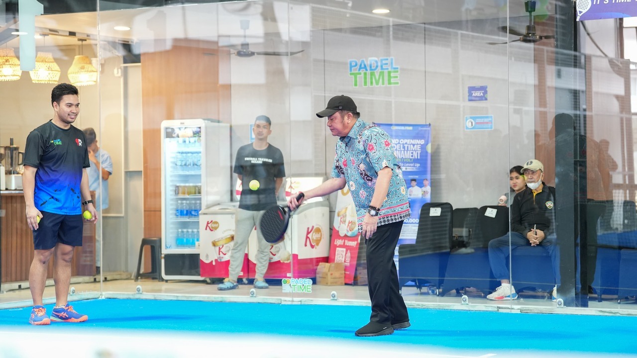 Padel Time Resmi Beroperasi, Herman Deru Nilai Jadi Ruang Silaturahmi dan Kolaborasi
