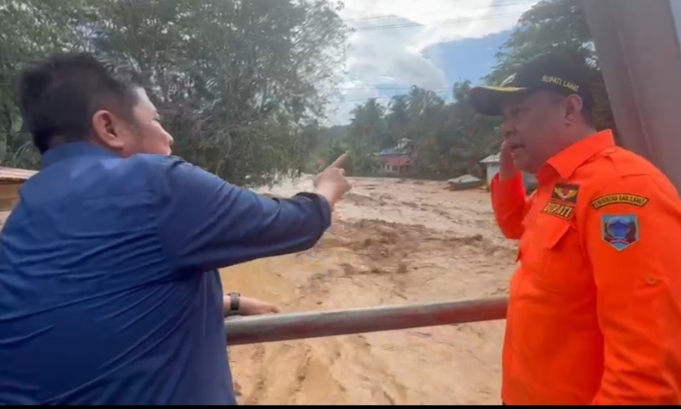 Gubernur Herman Deru: Segera Inventarisir Kebutuhan Masyarakat Korban Banjir Bandang