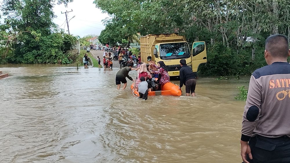 Dusun Manggus Pangkalan Balai Banyuasin Langganan Banjir, Masyarakat Berharap Pemerintah Membangun Jembatan