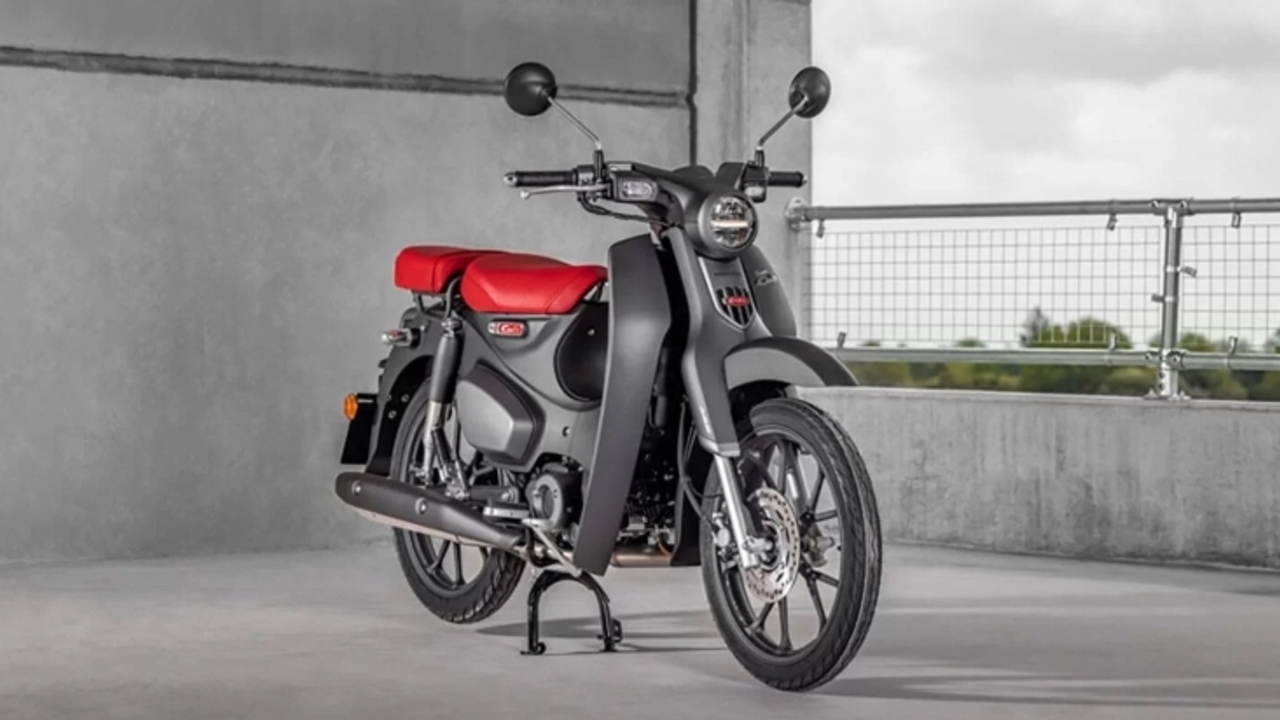 Legenda Jalanan Kembali! Honda Super Cub C125 2026 Hadir Lebih Irit dan Nyaman