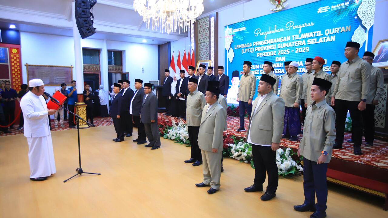 Herman Deru Kukuhkan LPTQ dan FU3SS Sumsel, Tekankan Prestasi dan Stabilitas Umat