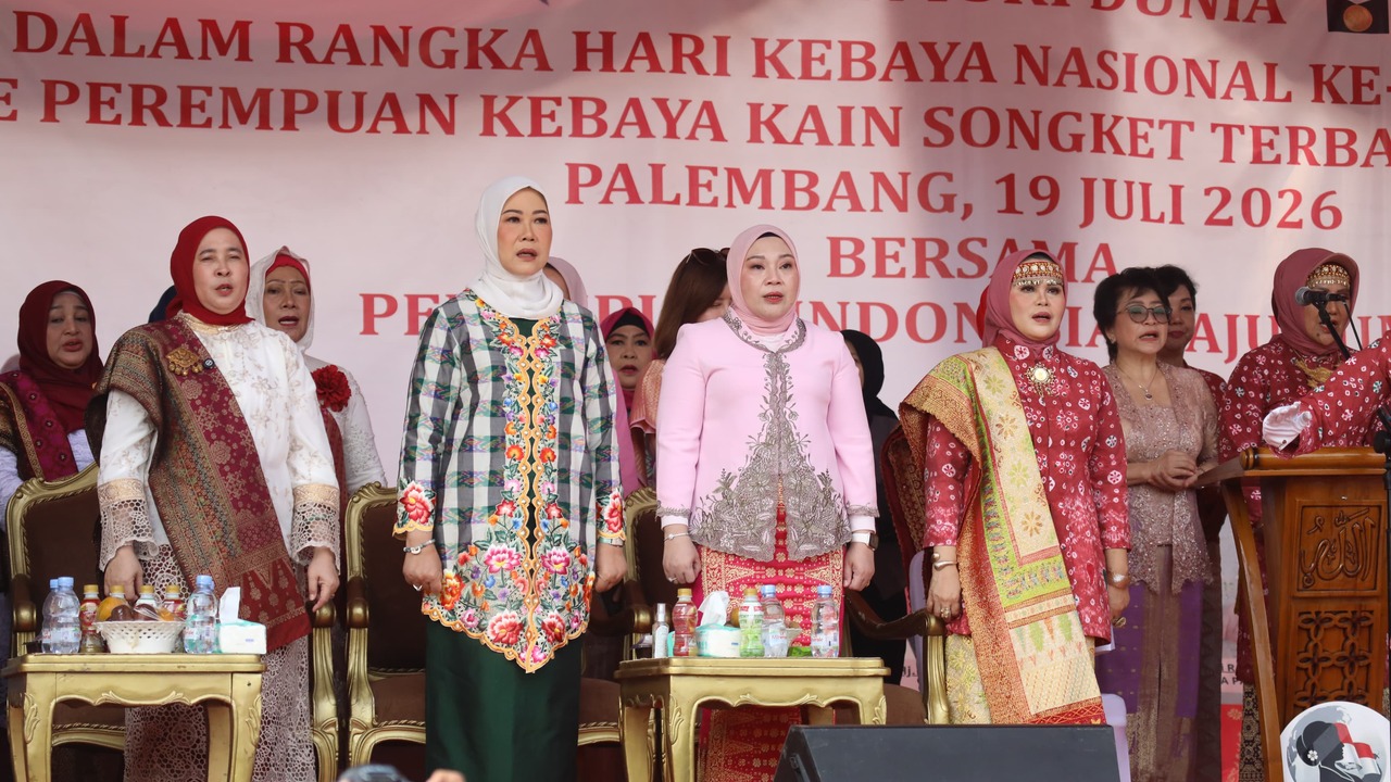Hari Kebaya Nasional 2026: Sumsel Pecahkan Rekor MURI
