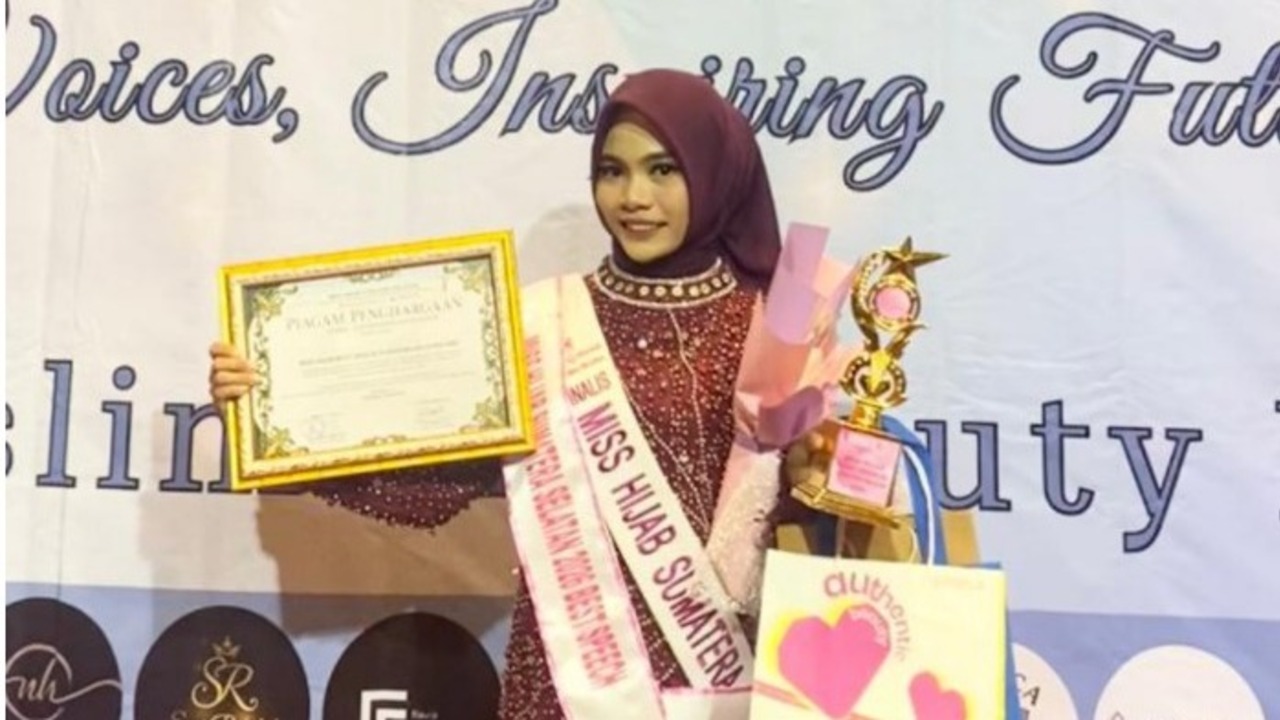Resa Aulia Eka Candra Raih Best Speech di Grand Final Miss Hijab Sumatera Selatan 2026