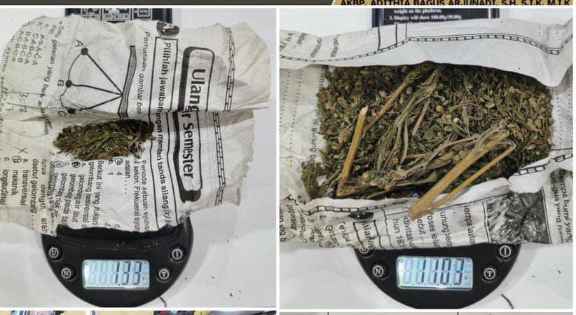 Duduk Santai Diatas Motor, Seorang Pemuda Disergap Polisi