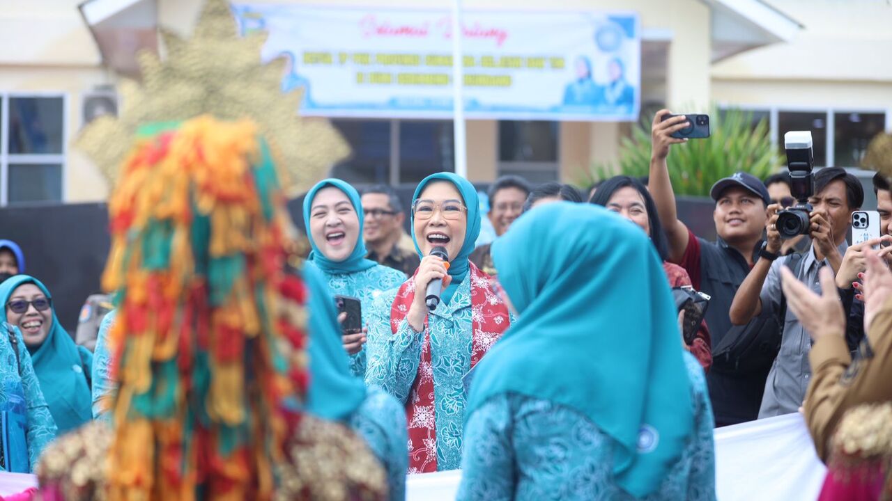 Ketua TP PKK Sumsel Evaluasi 10 Program Pokok PKK di OKU