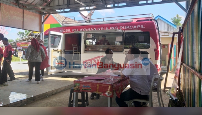 Genjot Pelayanan Administrasi Kependudukan, Disdukcapil Banyuasin Maksimalkan 2 Unit Mobil Pintar