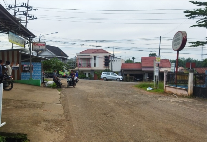 Selalu Padat Kendaraan, Simpang Polsek Pangkalan Balai, Butuh Rambu Lalu Lintas